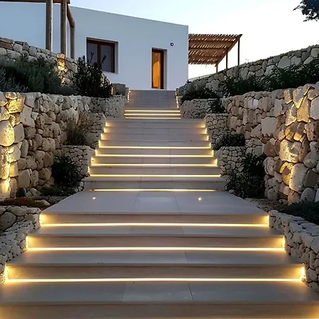 Guest For 12 Persons In Mykonos * Mykonos Town