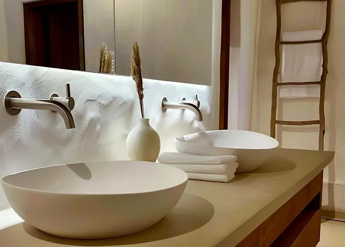 Guest For 12 Persons In Mykonos Mykonos Town